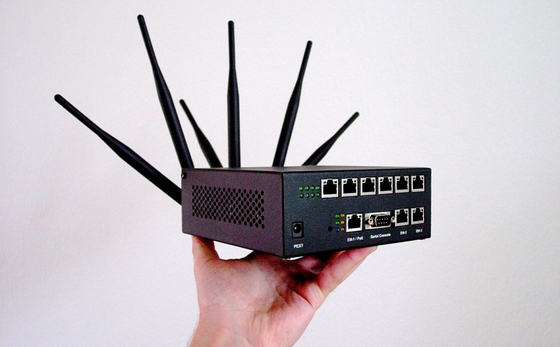 1280px-Slurpr_Prototype_Wifi