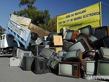 TELEVISORES DESECHABLES